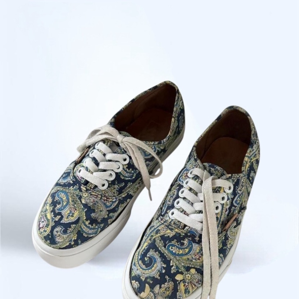 Vans Navy Blue/White/Yellow Paisley Print Sneaker Shoes Size 8
